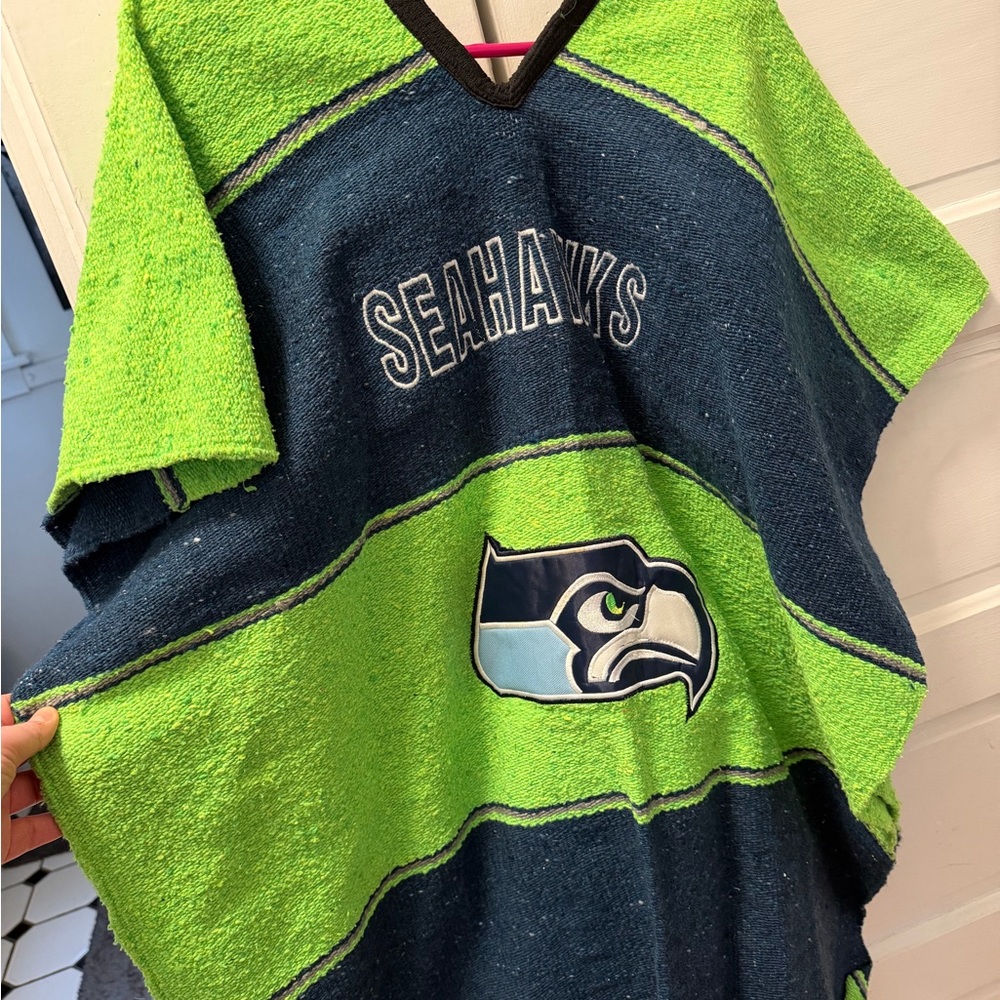 Seahawks poncho